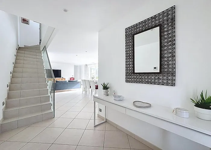 Calma, Confort, Piscine & Jacuzzi Villa Teyran